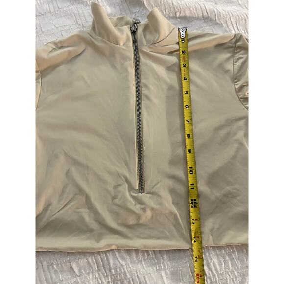 Meshki Ashlea Long Sleeve Zip Up Crop Top Sand Size Large - Picture 7 of 7